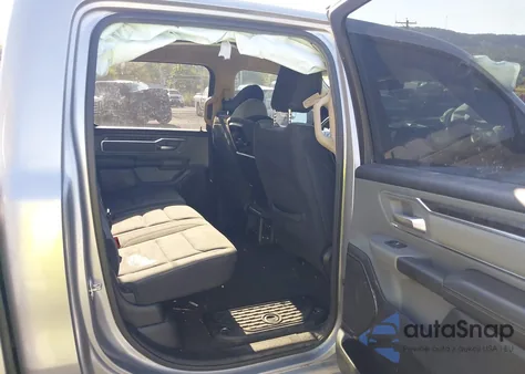 2019 Ram 1500 Big Horn/Lone Star 4X4 5'7 Box из США, поврежденный, VIN 1C6RRFFG1KN780429